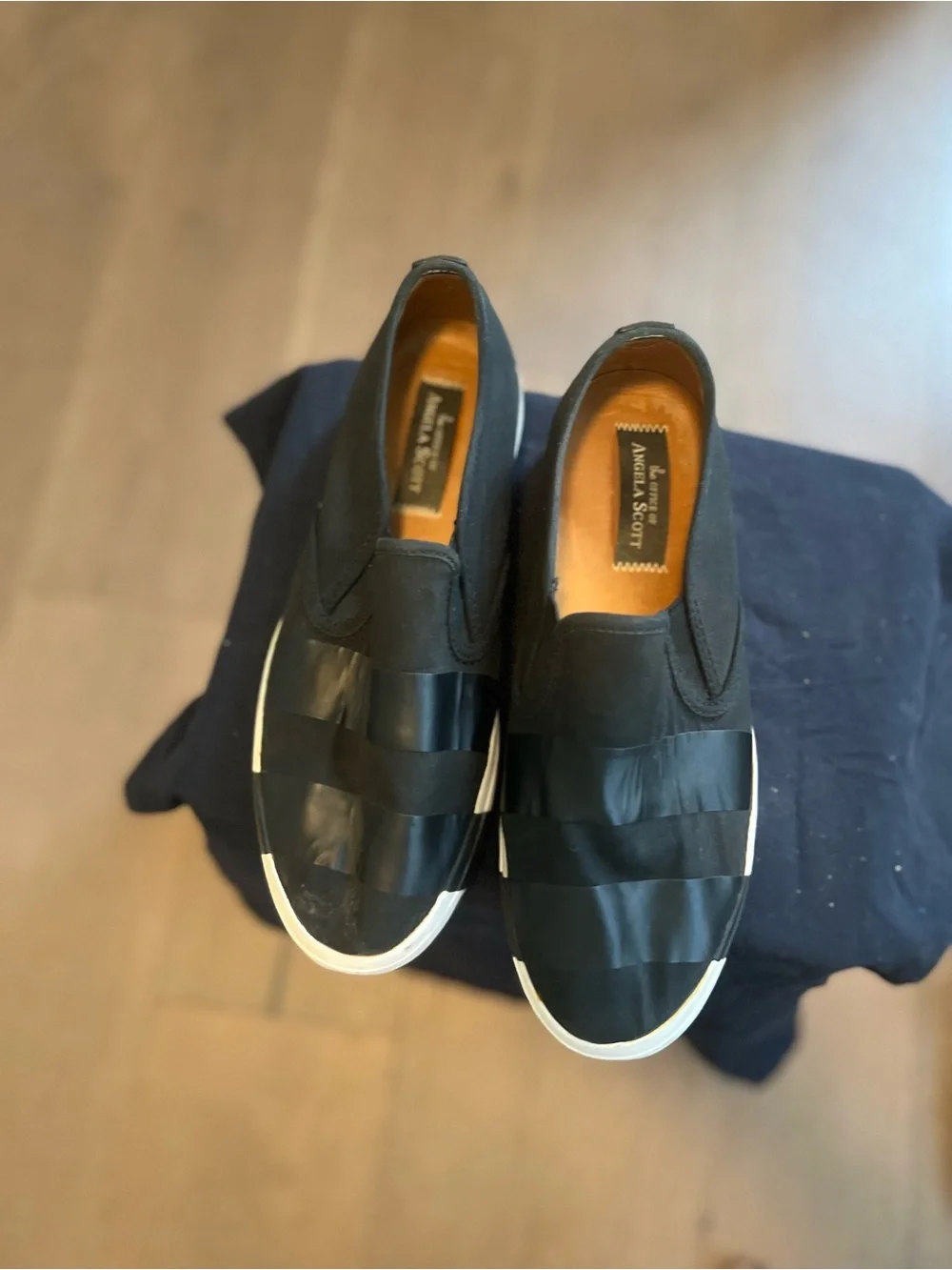 Amanda Scott Women’s Black Slip-On Loafers
